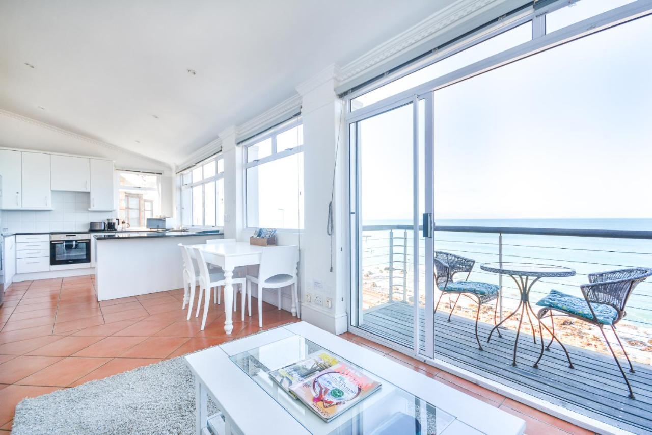 Appartamento Oceanfront Penthouse Muizenberg Esterno foto