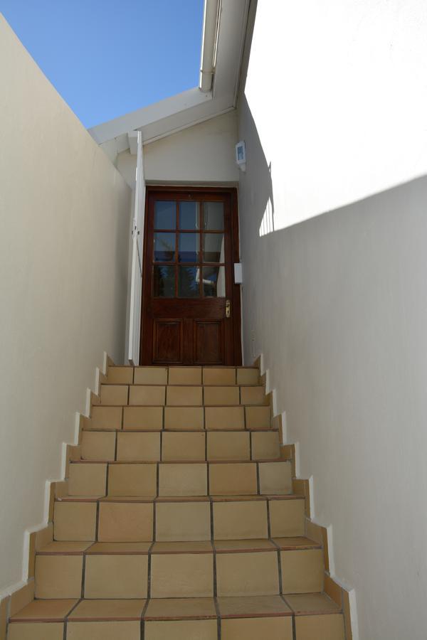 Appartamento Oceanfront Penthouse Muizenberg Esterno foto